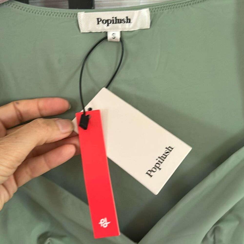 NWT Popilush light green long sleeve sweetheart neck line bodysuit low cut luxur - Picture 2 of 5